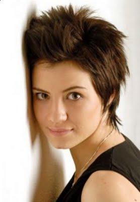 Modern 2010 pixie hairstyle trends