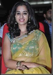Nanditha_in_saree_cute_photo