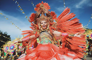 San Carlos City Pintaflores Festival