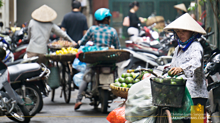 Hanoi Fruit Vendors