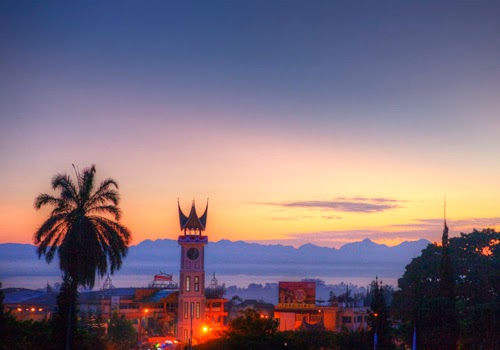 Menara Jam Gadang Bukit Tinggi Padang Sumatera Barat