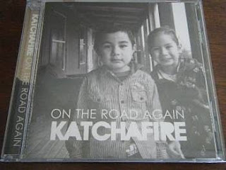99bloguri recomanda Katchafire - On The Road Again