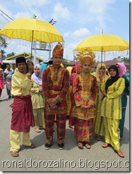 Pawai Budaya Kabupaten Kuantan Singingi di Hadiri Mambang Mit Wagub Riau 4