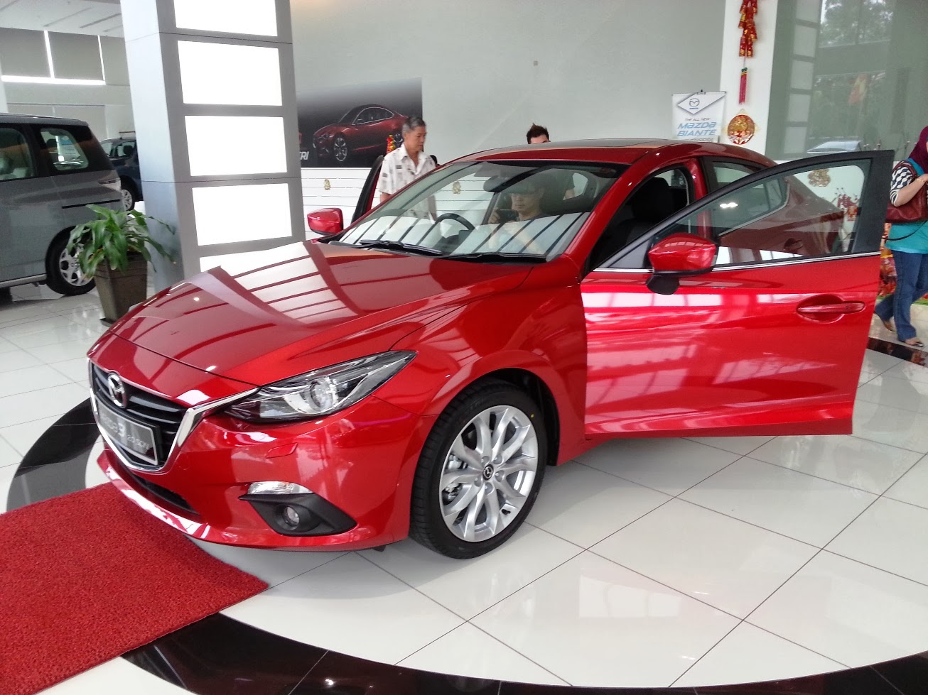 ASIAN AUTO DIGEST: The New 2014 Mazda 3 Launched Malaysia 