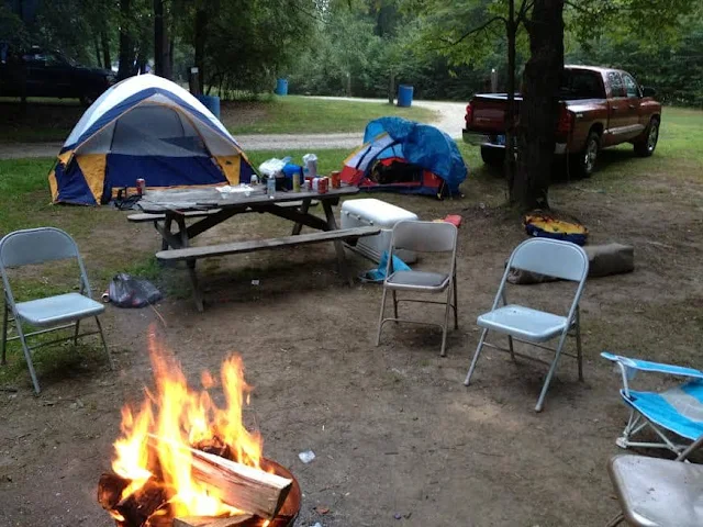 Peralatan Camping: Panduan Lengkap!