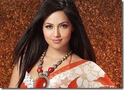 sanaa-khan_closeup hot stills