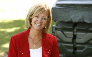Jeanne Ives 