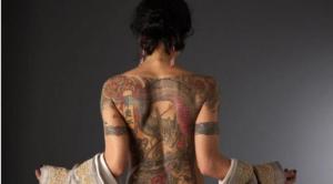 tato seksi wanita yakuza