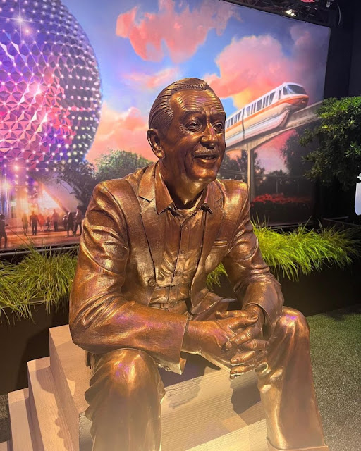 Walt the Dreamer, new Walt Disney statue, EPCOT Dreamers Point, D23 Expo