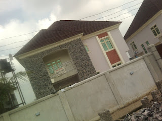 granite offcuts and red eco bricks