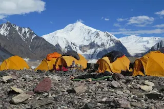 K2: Why aren't climbers coming in the winter this year? Climbers from all over the world go to Pakistan to climb high peaks but this winter no climber came to climb these peaks.  Gilgit-Baltistan the northern region of Pakistan has five other high mountains including the world's second highest peak which climbers used to climb not only in summer but also in winter but this time it is not seen.  Five of the world's 1428-metre ( ft) high peaks are located in the Karakoram Range of Pakistan including K Nanga Parbat Geshbram-I Geshbram II and Broadpack.  Climbers from all over the world go to Pakistan to climb these high peaks but this winter no climber came to climb these peaks.  In this regard some experts believe that the deteriorating law and order situation may be one of the reasons while some think that these peaks have been climbed so now the climbers are no longer fond of winter.  K28251's height is 102021 feet and according to climbers it is the most difficult thing to climb in the cold. In   Nepalese mountaineers set a record for climbing K in winter and in the same year Pakistani mountaineer Mohammad Ali Sadpara and his two companions John Sanori and Jon Pablo made K their eternal abode during the same expedition.  In 2021 more than 40 climbers came to climb K10 in winter including  climbers from Nepal who scaled K this season for the first time in history.  The winter climbing time of other highest peaks including K2 starts in November and lasts till February.  In 2021 K was first summited in the winter month of January but this year no climber has come to scale the highest peak in Pakistan.  Independent Urdu spoke to mountaineering experts and some tour operators in Gilgit to know the reasons for the climbers not coming.  The Alpine Club is a non-governmental organization founded in 1974 and supports the promotion of mountaineering.  Karar Haideri head of the Alpine Club told Independent Urdu that one of the reasons for the absence of climbers in the winter this year is the political situation in the country.  He said "Tourism is related to peace and when there is no peace tourists will not come while the second reason is that the climbers faced difficulties regarding visas due to which climbers have not come."   However Imran Haider Theme who tracks the history of five of the world's highest peaks located in the Karakoram Range does not agree that climbing the highest peaks in winter cannot be commercialized.  Imran Haider said that about 2000 climbers came in the summer last year and last year in the winter some two teams came including five to six sherpas but no one came other than him.  He said: "K2021 was conquered by Nepal's Sherpa in  so now it is not interested and there is no sense of success because it has become head.   Imran Haider said that in 2013 11 climbers were killed by militants on Nanga Parbat and six to seven months after this incident an Italian climber came in the cold.  According to Imran Haider he replied "Every step and every moment of mountaineering has to take risks then how will there be fear of terrorism and that is why I have come to head."   He said that the change of government took place in April last year and the teams started arriving at the same time so was the law and order situation not bad when more than 2000 climbers came?  Imran Haider said: "When climbers come beyond fear they are not afraid of law and order or extremists and I think there is no visa issue.   Regarding climbing peaks in winter Imran Haider said that from 2010 to 2016 the highest number of expeditions were carried out in Pakistan because at that time all the peaks above 28 feet in Pakistan were not climbed.  He added: "After that all the peaks started to climb one by one and K2021O Nanga Parbat was also climbed in  and then the feeling of success ended.   What do tour operators say?  Ghulam Mohammad is the owner of the Blue Sky Tour Group in Gilgit and serves international climbers every year to climb k2 and other peaks.  Ghulam Mohammad told Independent Urdu that this year no climber has come to climb K2 in the winter season.  When asked the reason Ghulam Mohammad said that the visa system for climbers has been made difficult so security clearance now takes time and this could possibly be one of the reasons.  "On the other hand the government has increased the permit fee three times i.e. earlier it used to be $ 900 per climber but now this fee has been increased to $  and it will also affect the climbers because tour operators charge this fee from climbers" he said.   Ghulam Mohammad said that more climbers come in the summer but this time it seems that due to the increase in fees the number of climbers will also decrease in the summer because if earlier a climber's expedition used to cost $ 2025 then due to the increase in fees now this cost will increase to  and there is inflation in the country and expenses of hotels etc. have also increased.  Independent Urdu contacted Gilgit-Baltistan Tourism Minister Raja Nasir Ali Khan to know the reason for not a single climber coming in the winter but there was no response from him.