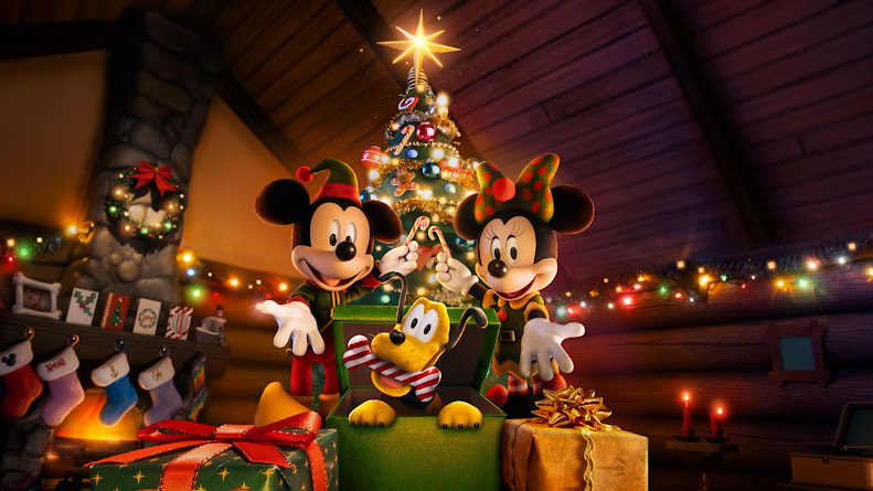 Mickey Salva o Natal