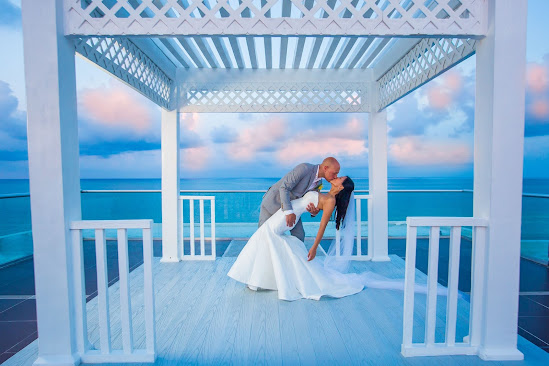 Destination wedding in Cancun Mexico