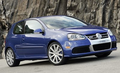 2010 Volkswagen Golf R Picture