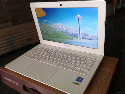 Netbook Asus X200CA 2nd