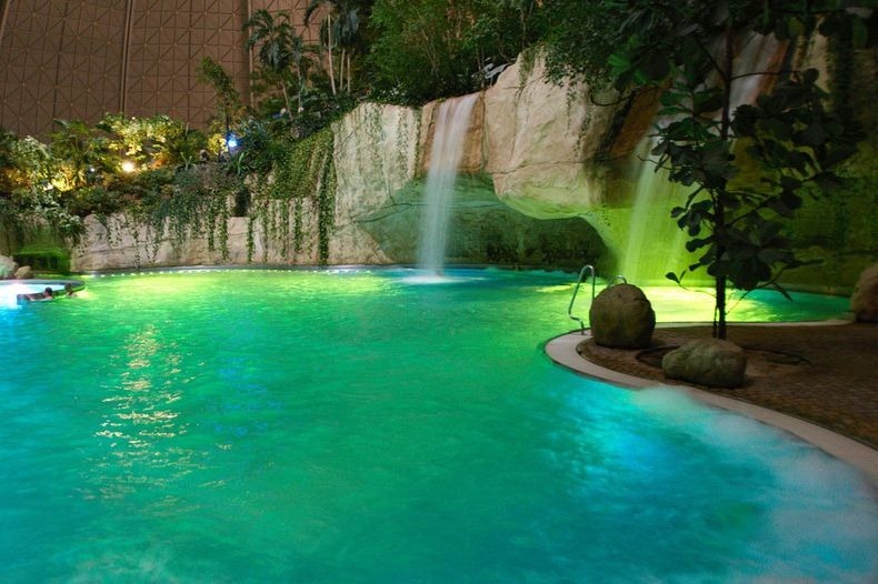 tropical-island-resort-8 tropical-island-resort-8