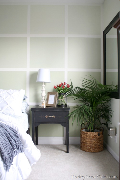 ombre wall with squares