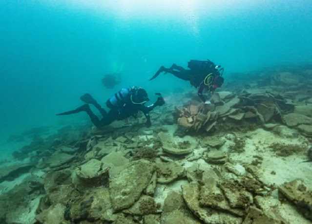 Ναυάγια στο Αιγαίο: Πάνω από 3.500 αρχαίοι αμφορείς σε ένα μόνο πλοίο - Το μεγαλύτερο σύνολο από βυζαντινές άγκυρες στον βυθό