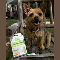 Only Natural Pet EasyDefense Herbal Squeeze-On Review