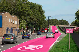 Jalan Pink, Jalan Khusus Buat Pengendara Wanita di London