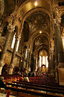 intérieur basilique Fourvière lyon