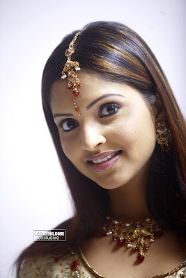 <br />Actress Sanchitha Padukone Beautifull Pictures