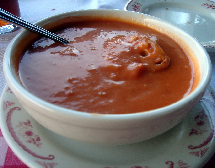 Maggiano’s Little Italy Creamy Tomato Basil Soup Recipe