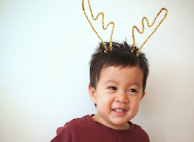 DIY pipe cleaner reindeer antler headband