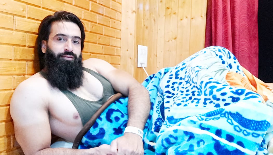 Bilal Rah from Lal Chowk area of Srinagar is a Fitness Model, General Secretary of the Indian Powerlifting Association is also the Youth icon of Kashmir and has achieved much in his life