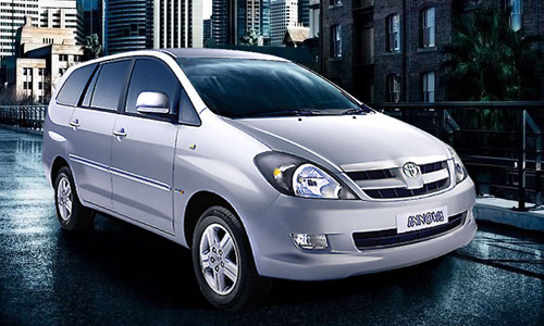 India Toyota Innova 8 Seaters