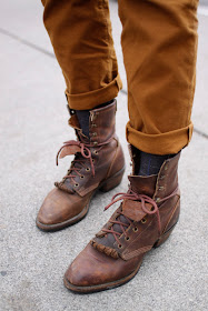 Brown vintage justin boots seattle street style