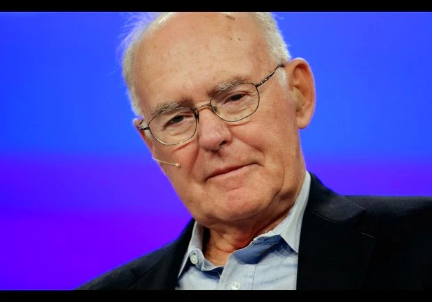 Gordon Moore giving away money