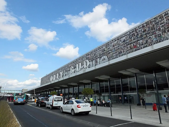 IATA Code name: ORY - the parisian Orly airport