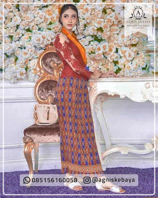 SEWA KEBAYA WISUDA MURAH SURABAYA