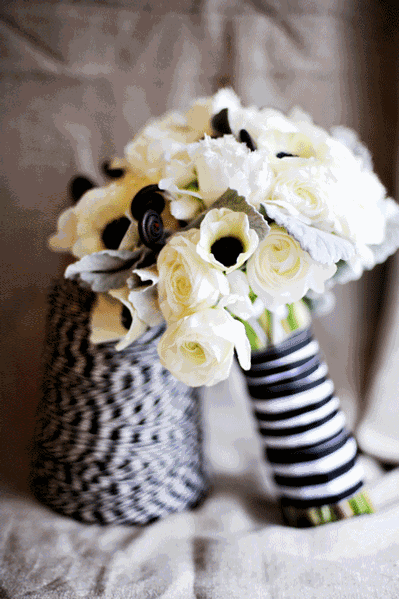 Anemone bridal bouquets can complete your elegant and classic wedding look