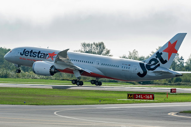 Jetstar Australia Boeing 787-8 Dreamliner VH-VKA