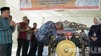 Pemukulan Gong Tandai Launching Aplikasi SINONA Dan SIDIA Milik BKPSDM