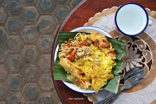 nasi kuning