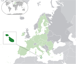 Location of Malta (green circle) – in Europe (light green & dark grey) – in the European Union (light green)
