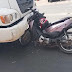 Acidente envolvendo moto e caminhão deixa homem ferido no município de Sousa