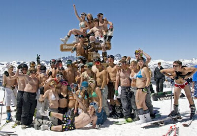 Bikini snow skiing