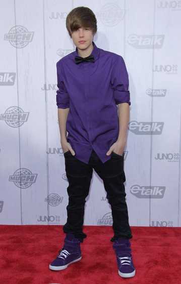 justin bieber hot pictures 2010. Justin+ieber+awards+2010