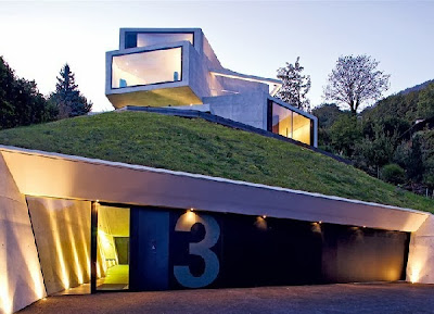 12 Inspirasi Rumah Dengan Green Roof 9