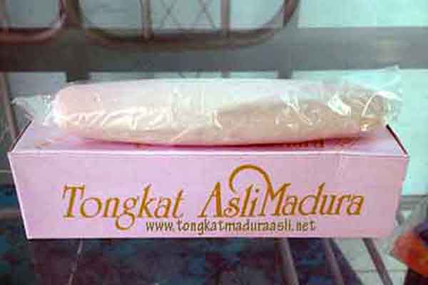 Tongkat madura warna pink