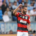 Após gol, Thiago Maia revela resenha com Arrascaeta e responde "chororô" de jogador do Grêmio 