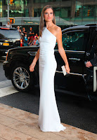 Alessandra Ambrosio white dress