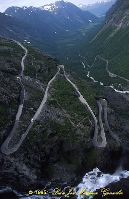 21 amazing mountain roads Seen On www.coolpicturegallery.net