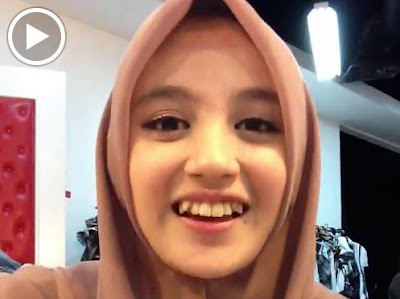 Foto Nabilah JKT48 Pakai Jilbab Paling Update 2013