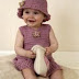 Bebe şapka ve örgü elbise modeliKız bebek örgü elbise ve şapka