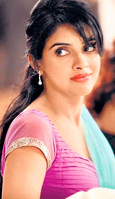 Asin-Thottumkal-pictures